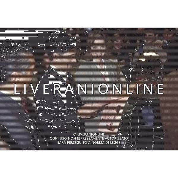 DIAP-RETROSPETTIVA ISABELLA ROSSELLINI ATTRICE NELLA FOTO ISABELLA ROSSELLINI A MILANO ALLA PRESENTAZIONE DEL NUOVO PROFOFUMO DELLA LANCOME “ TRESOR“ NELL\'ANNO 1991 AG ALDO LIVERANI SAS