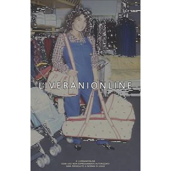 DIAP-RETROSPETTIVA ROBERTA MANFREDI ATTRICE NELLA FOTO ROBERTA MANFREDI A ROMA NELL\'ANNO 1986 FOTO EDGARDO DELLA SCORCIOSA-AG ALDO LIVERANI SAS