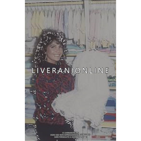 DIAP-RETROSPETTIVA ROBERTA MANFREDI ATTRICE NELLA FOTO ROBERTA MANFREDI A ROMA NELL\'ANNO 1986 FOTO EDGARDO DELLA SCORCIOSA-AG ALDO LIVERANI SAS