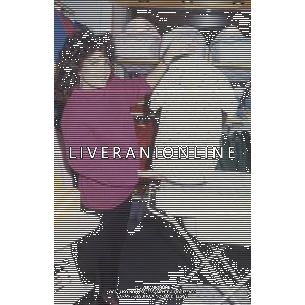 DIAP-RETROSPETTIVA ROBERTA MANFREDI ATTRICE NELLA FOTO ROBERTA MANFREDI A ROMA NELL\'ANNO 1986 FOTO EDGARDO DELLA SCORCIOSA-AG ALDO LIVERANI SAS