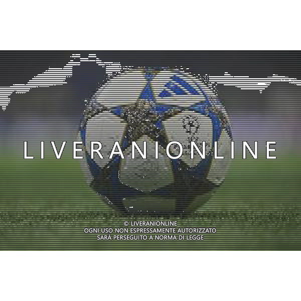 Inter vs Kairat Almaty nella foto il pallone delle gare della UEFA Champions League Milano 05-11-2025 Stadio Giuseppe Meazza - San Siro Inter vs Kairat Almaty UEFA Champions League fase a girone unico - 4a giornata foto Roberto Garavaglia/Agenzia Aldo Liverani sas