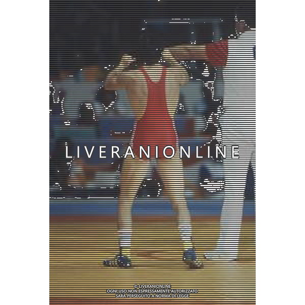 DIAP-RETROSPETTIVA VINCENZO MAENZA LOTTATORE NELLA FOTO VINCENZO MAENZA PARTECIPA ALLE OLIMPIADI DI LOS ANGELES 1984 ARCHIVIO DFP-AG ALDO LIVERANI SAS