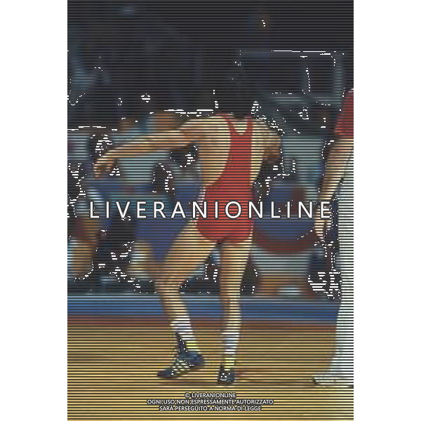 DIAP-RETROSPETTIVA VINCENZO MAENZA LOTTATORE NELLA FOTO VINCENZO MAENZA PARTECIPA ALLE OLIMPIADI DI LOS ANGELES 1984 ARCHIVIO DFP-AG ALDO LIVERANI SAS