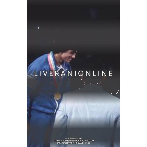 DIAP-RETROSPETTIVA VINCENZO MAENZA LOTTATORE NELLA FOTO VINCENZO MAENZA PARTECIPA ALLE OLIMPIADI DI LOS ANGELES 1984 ARCHIVIO DFP-AG ALDO LIVERANI SAS