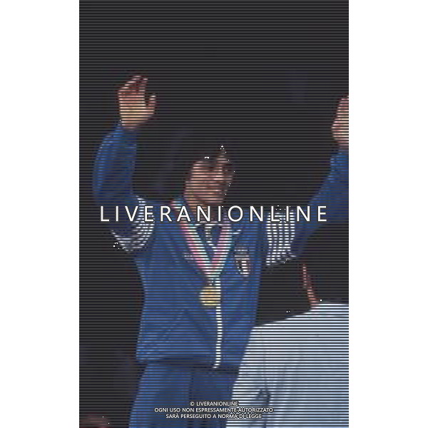 DIAP-RETROSPETTIVA VINCENZO MAENZA LOTTATORE NELLA FOTO VINCENZO MAENZA PARTECIPA ALLE OLIMPIADI DI LOS ANGELES 1984 ARCHIVIO DFP-AG ALDO LIVERANI SAS