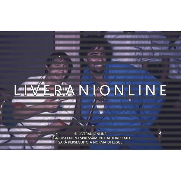 DIAP-RETROSPETTIVA VINCENZO MAENZA LOTTATORE NELLA FOTO VINCENZO MAENZA ALLE OLIMPIADI DI LOS ANGELES 1984 CON STEFANO CERIONI ARCHIVIO DFP-AG ALDO LIVERANI SAS 