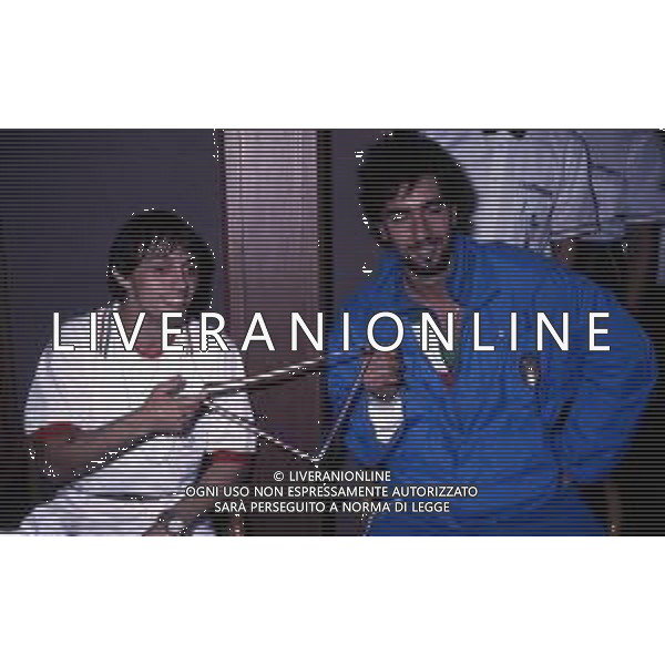 DIAP-RETROSPETTIVA VINCENZO MAENZA LOTTATORE NELLA FOTO VINCENZO MAENZA ALLE OLIMPIADI DI LOS ANGELES 1984 CON STEFANO CERIONI ARCHIVIO DFP-AG ALDO LIVERANI SAS 