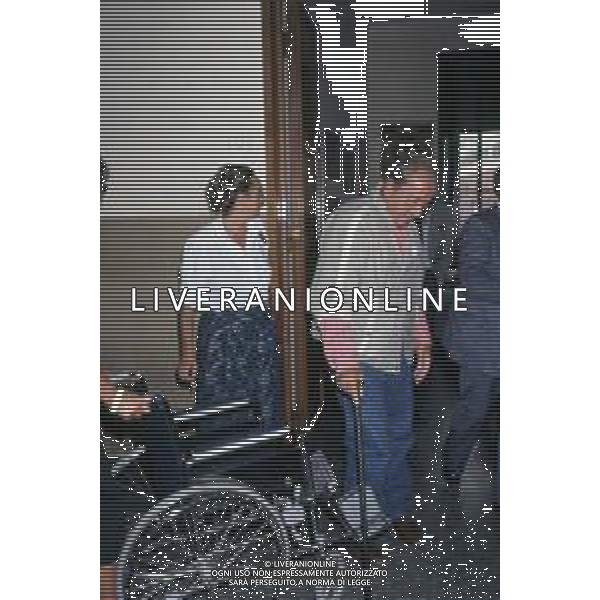 DIAP-RETROSPETTIVA DOMENIICO MODUGNO CANTANTE NELLA FOT DOMENICO MODUGNOO CON LA MOGLIE FRANCA GANDOLFI IN TRIBENALE A MILANO NELL\'ANNO 1986 AG ALDO LIVERANI SAS