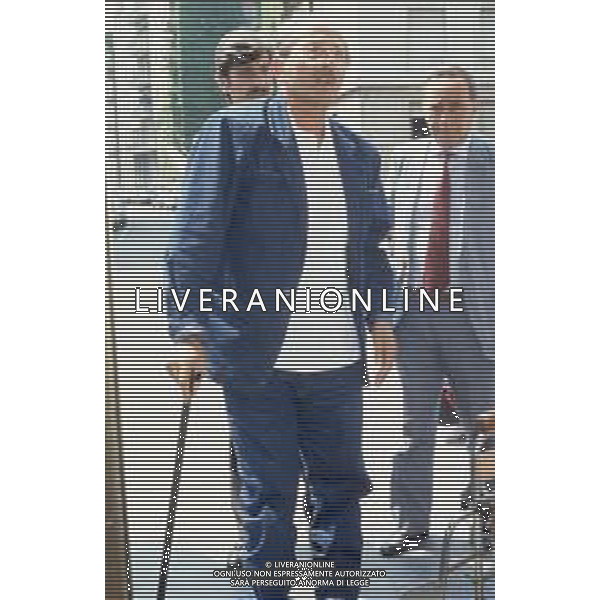 DIAP-RETROSPETTIVA DOMENIICO MODUGNO CANTANTE NELLA FOT DOMENICO MODUGNOO CON LA MOGLIE FRANCA GANDOLFI IN TRIBENALE A MILANO NELL\'ANNO 1986 AG ALDO LIVERANI SAS