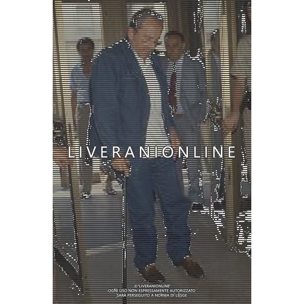 DIAP-RETROSPETTIVA DOMENIICO MODUGNO CANTANTE NELLA FOT DOMENICO MODUGNOO CON LA MOGLIE FRANCA GANDOLFI IN TRIBENALE A MILANO NELL\'ANNO 1986 AG ALDO LIVERANI SAS