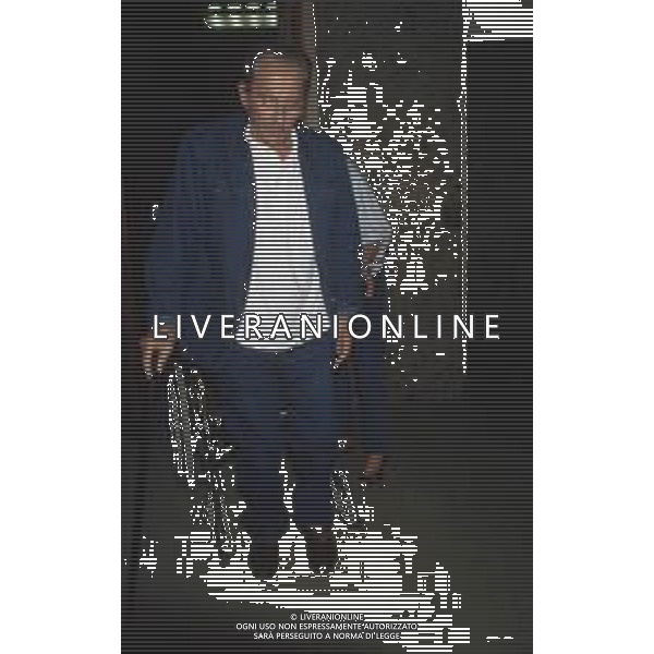 DIAP-RETROSPETTIVA DOMENIICO MODUGNO CANTANTE NELLA FOT DOMENICO MODUGNOO CON LA MOGLIE FRANCA GANDOLFI IN TRIBENALE A MILANO NELL\'ANNO 1986 AG ALDO LIVERANI SAS