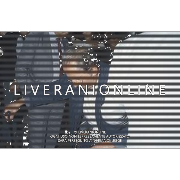 DIAP-RETROSPETTIVA DOMENIICO MODUGNO CANTANTE NELLA FOT DOMENICO MODUGNOO CON LA MOGLIE FRANCA GANDOLFI IN TRIBENALE A MILANO NELL\'ANNO 1986 AG ALDO LIVERANI SAS