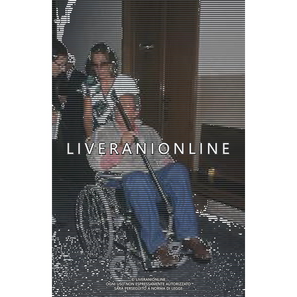 DIAP-RETROSPETTIVA DOMENIICO MODUGNO CANTANTE NELLA FOT DOMENICO MODUGNOO CON LA MOGLIE FRANCA GANDOLFI IN TRIBENALE A MILANO NELL\'ANNO 1986 AG ALDO LIVERANI SAS