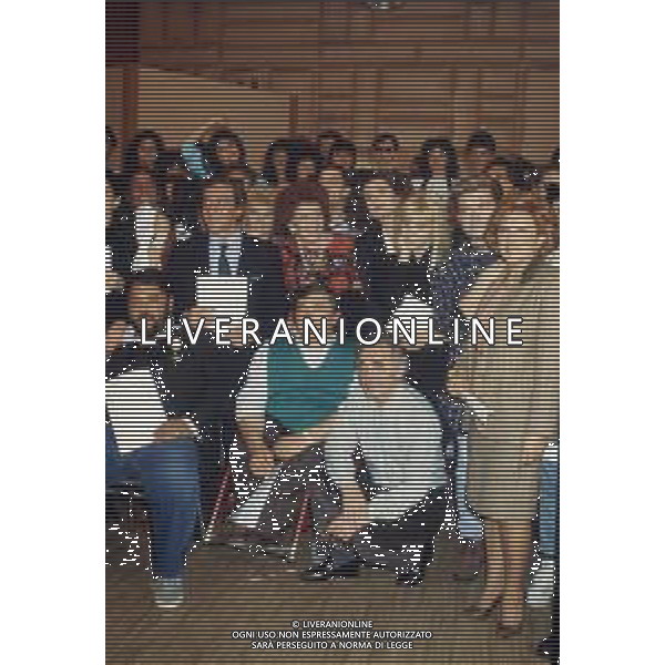 DIAP-RETROSPETTIVA PIERANGELO BERTOLI CANTANTE NELLA FOTO PIERANGELO BERTOLI UN DISCO PER L\'ARMENIA NELL\'ANNO 1989 AG ALDO LIVERANI SAS