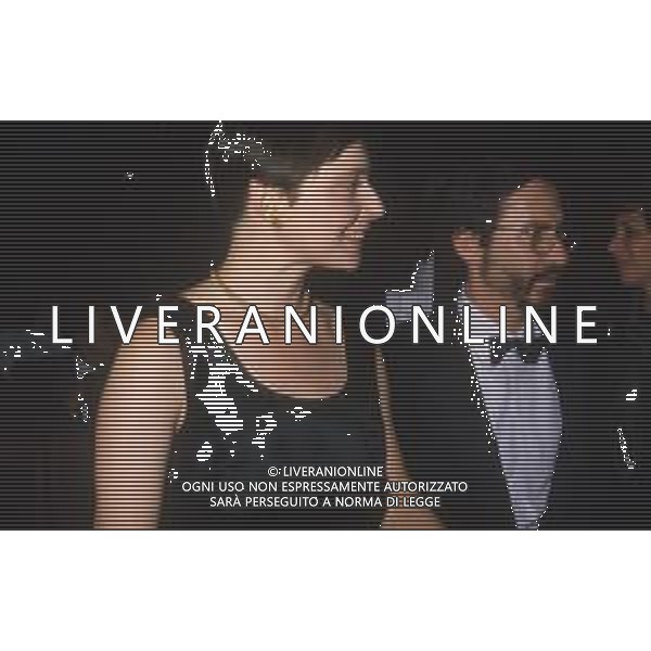 DIAP-RETROSPETTIVA ISABELLA ROSSELLINI ATTRICE NELLA FOTO ISABELLA ROSSELLINI CON RENZO ROSSELLINI NELL\'ANNO 1987 AG ALDO LIVERANI SAS