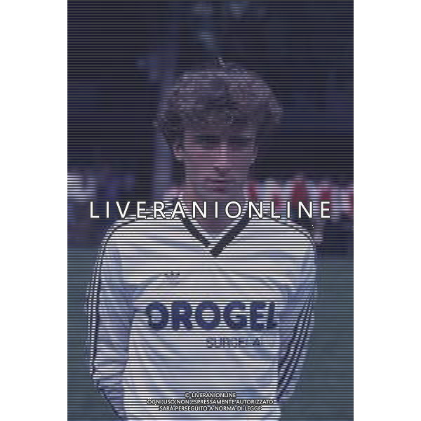 DIAP-RETROSPETTIVA GIANNI FLAMIGNI CALCIATORE NELLA FOTO GIANNI FLAMIGNI CON LA MAGLIA DEL CESENA CALCIO AG ALDO LIVERANI SAS