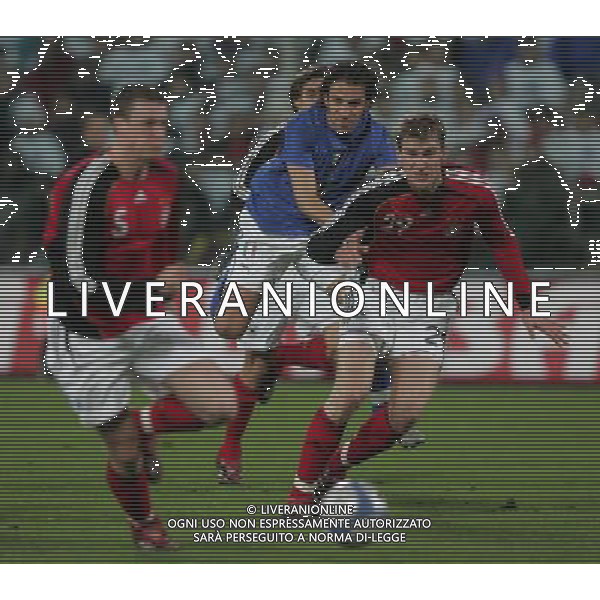 Firenze 1 marzo 2006 Italia - Germania amichevole nella foto: Del Piero Alessandro e Mertesacker Per foto Andry / Ag. Aldo Liverani
