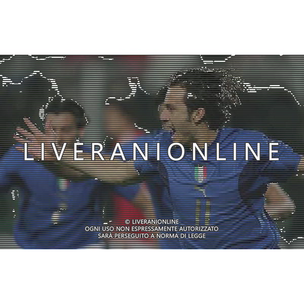 Firenze 1 marzo 2006 Italia - Germania amichevole nella foto: esultanza di Gilardino Alberto dopo il suo gol foto Andry / Ag. Aldo Liverani