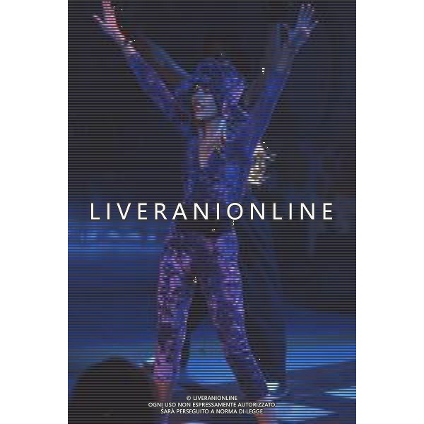 DIAP-RETROSPETTIVA MANDY SMITH CANTANTE NELLA FOTO MANDY SMITH CON BILL WYMAN AG CONTROLUCE- AG ALDO LIVERANI SAS