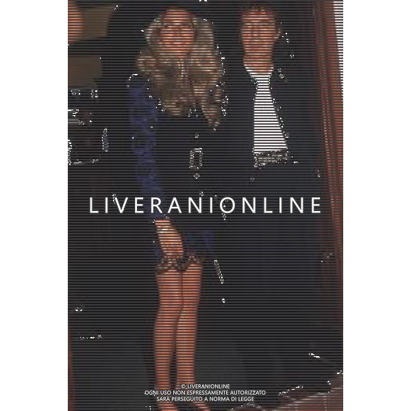 DIAP-RETROSPETTIVA MANDY SMITH CANTANTE NELLA FOTO MANDY SMITH CON BILL WYMAN AG CONTROLUCE- AG ALDO LIVERANI SAS