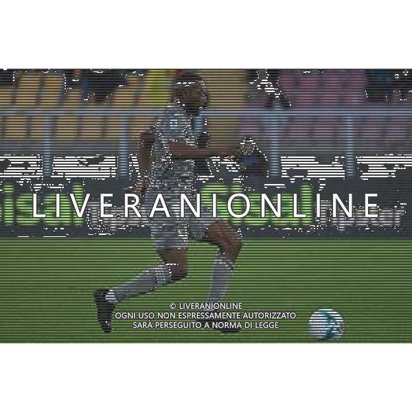 TVPG US Lecce vs Hellas Verona FC nella foto Jean-Daniel Akpa Akpro (Hellas Verona Fc) Lecce (ITA) 08-11 -2025 Stadio “E. Giardiniero” Via del Mare - Undicesima Giornata Serie A EniLive 2025/26 ©TVPG GOLIA PASQUALE - AGENZIA ALDO LIVERANI SAS