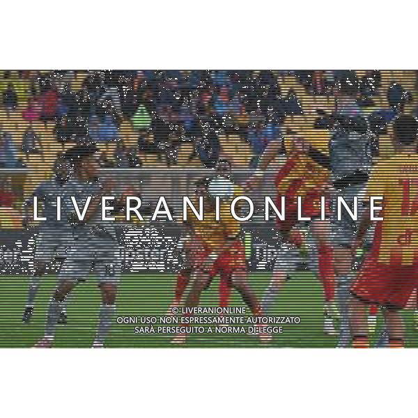 TVPG US Lecce vs Hellas Verona FC nella foto Gabriel Tiago (Us Lecce) e Gabriel Tiago (Us Lecce) Lecce (ITA) 08-11 -2025 Stadio “E. Giardiniero” Via del Mare - Undicesima Giornata Serie A EniLive 2025/26 ©TVPG GOLIA PASQUALE - AGENZIA ALDO LIVERANI SAS