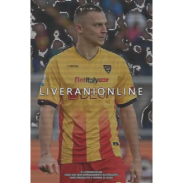TVPG US Lecce vs Hellas Verona FC nella foto Nikola Stulic (Us Lecce) Lecce (ITA) 08-11 -2025 Stadio “E. Giardiniero” Via del Mare - Undicesima Giornata Serie A EniLive 2025/26 ©TVPG GOLIA PASQUALE - AGENZIA ALDO LIVERANI SAS