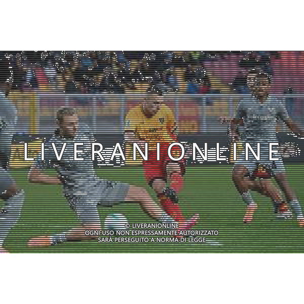 TVPG US Lecce vs Hellas Verona FC nella foto Nikola Stulic (Us Lecce) Lecce (ITA) 08-11 -2025 Stadio “E. Giardiniero” Via del Mare - Undicesima Giornata Serie A EniLive 2025/26 ©TVPG GOLIA PASQUALE - AGENZIA ALDO LIVERANI SAS