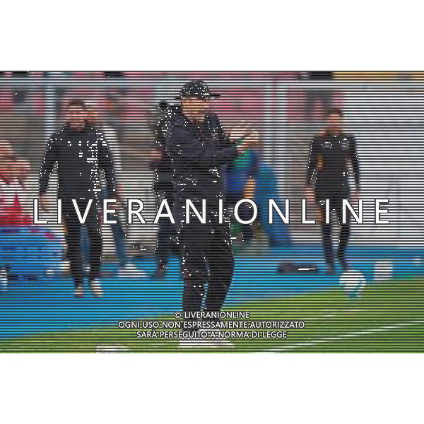 TVEM November 08, 2025 Lecce, Italy - US Lecce vs Hellas Verona - Italian soccer serie A 2025/26 - Via Del Mare Stadium. In the pic: coach Eusebio Di Francesco of US Lecce ©TVEM Mastrodonato Emmanuele - AGENZIA ALDO LIVERANI SAS