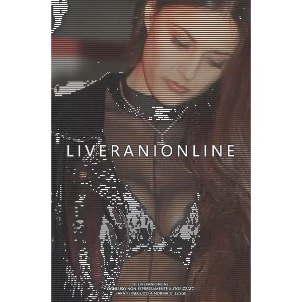 DIAP-RETROSPETTIVA ROSITA CELENTANO CONDUTTRICE TELEVISIVA E ATTRICE NELLA FOTO ROSITA CELENTANO A MILANO NELL\'ANNO 1996 AG ALDO LIVERANI SAS