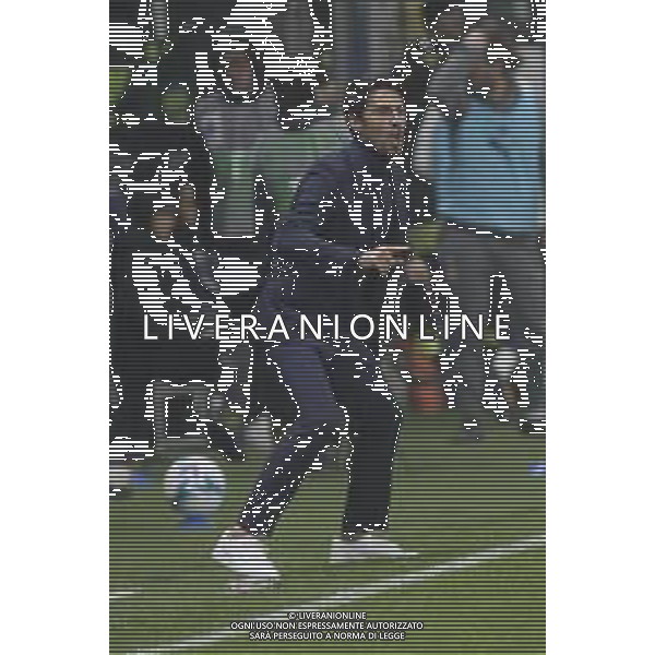 Carlos Cuesta Head Coach of Parma AC gestures during Parma Calcio vs AC Milan, 11° Serie A Enilive 2025-26 game at Ennio Tardini stadium in Parma (PR), Italy, on November 08, 2025. (Photo by Davide Casentini)- AGENZIA ALDO LIVERANI SAS