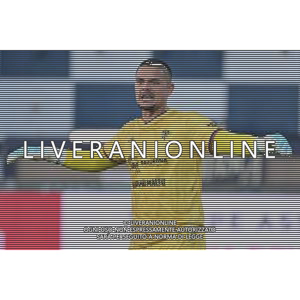 TVRG Como vs Cagliari nella foto Elia Caprile (Cagliari) Como 08-11-2025 Stadio Giuseppe Sinigaglia Como vs Cagliari Campionato Serie A Enilive - 11a giornata foto Roberto Garavaglia/Agenzia Aldo Liverani sas