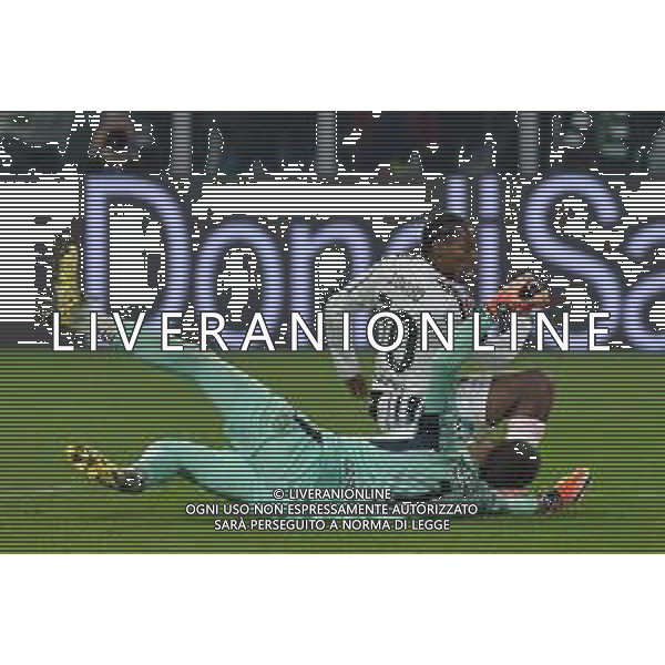 Torino 08.11.2025 Allianz Stadium @Manuela Viganti /Ag. Aldo Liverani sas Juventus vs Torino Campionato Calcio Serie A Enilive 2025/2026 11a giornata Nella foto: jonathan david e alberto paleari