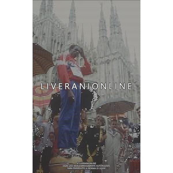 DIAP-RETROSPETTIVA JOHN NGUGI ATLETA NELLA FOTO JOHN NGUGI PARTECIPA ALLA STRAMILANO NELL\'ANNO 1989 AG ALDO LIVERANI SAS