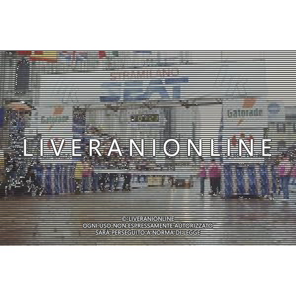 DIAP-RETROSPETTIVA JOHN NGUGI ATLETA NELLA FOTO JOHN NGUGI PARTECIPA ALLA STRAMILANO NELL\'ANNO 1989 AG ALDO LIVERANI SAS