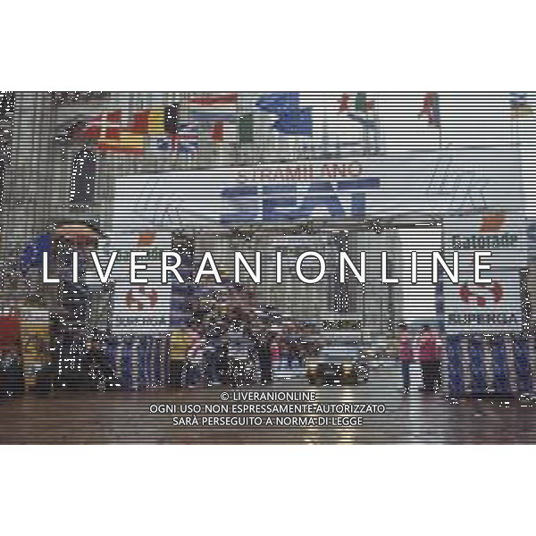 DIAP-RETROSPETTIVA JOHN NGUGI ATLETA NELLA FOTO JOHN NGUGI PARTECIPA ALLA STRAMILANO NELL\'ANNO 1989 AG ALDO LIVERANI SAS