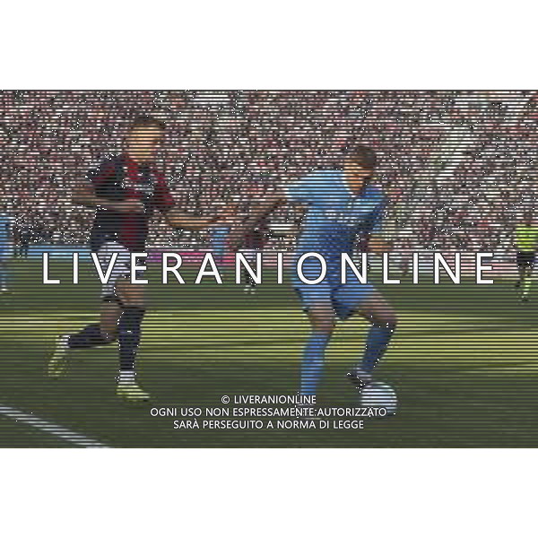 Alessandro Buongiorno of SSC Napoli competes for the ball with Emil Holm of Bologna FC during Bologna BFC vs SSC Napoli, 11° Serie A Enilive 2025-26 game at Renato Dall\'Ara stadium in Bologna (BO), Italy, on November 09, 2025. (Photo by Davide Casentini)- AGENZIA ALDO LIVERANI SAS