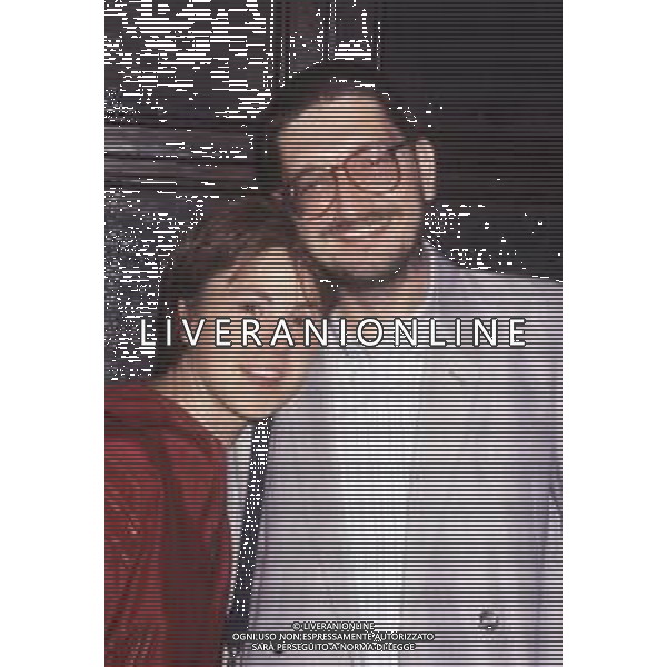 DIAP-RETROSPETTIVA OTTAVIA PICCOLO ATTRICE NELLA FOTO OTTAVIA PICCOLO IN TEATRO A MILANO NELL\'ANNO 1989 CON IL MARITO CLAUDIO ROSSONI AG ALDO LIVERANI SAS