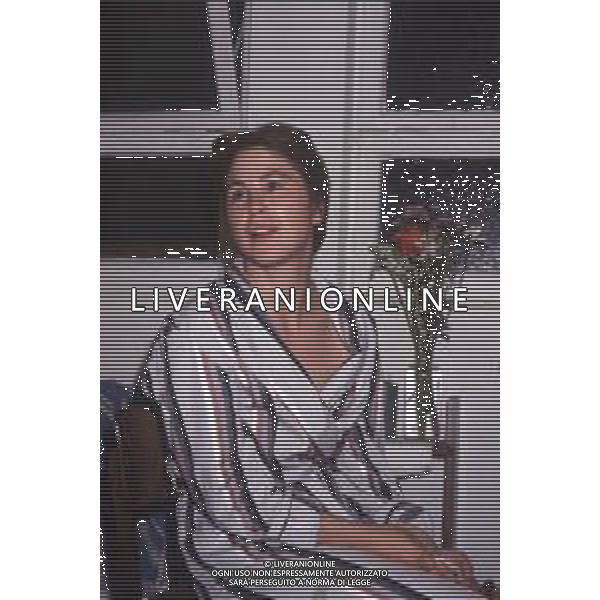 DIAP-RETROSPETTIVA OTTAVIA PICCOLO ATTRICE NELLA FOTO OTTAVIA PICCOLO IN TEATRO A MILANO NELL\'ANNO 1989 AG ALDO LIVERANI SAS