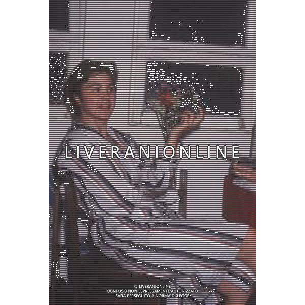 DIAP-RETROSPETTIVA OTTAVIA PICCOLO ATTRICE NELLA FOTO OTTAVIA PICCOLO IN TEATRO A MILANO NELL\'ANNO 1989 AG ALDO LIVERANI SAS