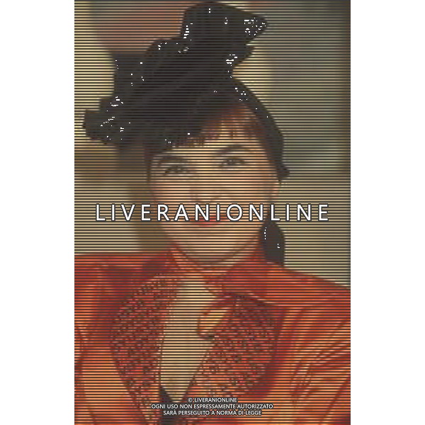 DIAP-RETROSPETTIVA SYUSY BLADY CONDUTTRICE TELEVISIVA NELLA FOTO SYUSY BLADY PRESENTA “IL MANUALE DELLE TAP MODEL “ A MILANO AG ALDO LIVERANI SAS