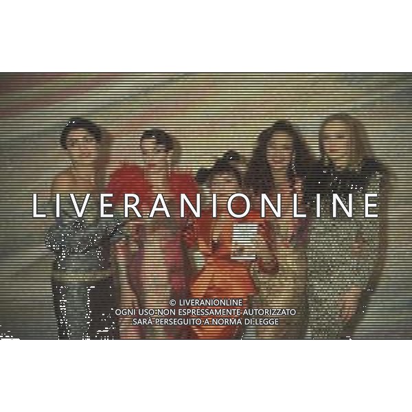 DIAP-RETROSPETTIVA SYUSY BLADY CONDUTTRICE TELEVISIVA NELLA FOTO SYUSY BLADY PRESENTA “IL MANUALE DELLE TAP MODEL “ A MILANO AG ALDO LIVERANI SAS