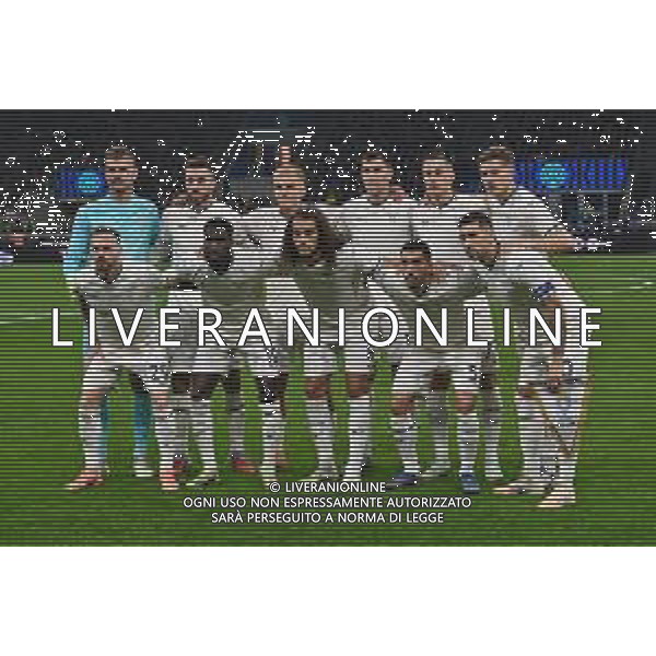 Inter vs Lazio nella foto formazione Lazio, in piedi da SX Ivan Provedel (Lazio), Mario Gila Fuentes (Lazio), Gustav Isaksen (Lazio), Alessio Romagnoli (Lazio), Adam Marusic (Lazio) e Toma Basic (Lazio); in basso da SX Manuel Lazzari (Lazio), Boulaye Dia (Lazio), Matteo Elias Guendouzi (Lazio), Danilo Cataldi (Lazio) e Mattia Zaccagni (Lazio) Milano 09-11-2025 Stadio Giuseppe Meazza - San Siro Inter vs Lazio Campionato Serie A Enilive -11a giornata foto Roberto Garavaglia/Agenzia Aldo Liverani sas