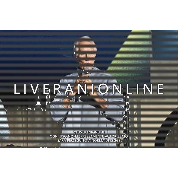 TVRG Divise volontari Milano Cortina 2026 nella foto Giovanni Malagò Milano 12-11-2025 Presentate le divise per i volontari che lavoreranno ai Giochi Olimpici invernali Milano Cortina 2026 foto Roberto Garavaglia/Agenzia Aldo Liverani sas