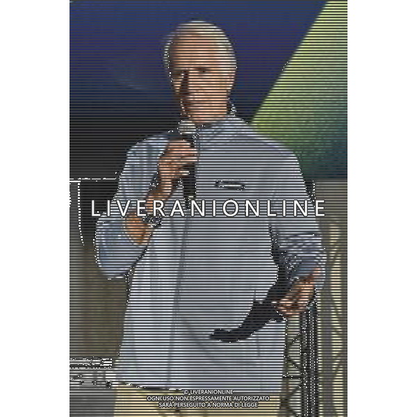 TVRG Divise volontari Milano Cortina 2026 nella foto Giovanni Malagò Milano 12-11-2025 Presentate le divise per i volontari che lavoreranno ai Giochi Olimpici invernali Milano Cortina 2026 foto Roberto Garavaglia/Agenzia Aldo Liverani sas