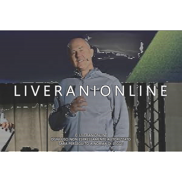 TVRG Divise volontari Milano Cortina 2026 nella foto Andrea Parmeggiani Milano 12-11-2025 Presentate le divise per i volontari che lavoreranno ai Giochi Olimpici invernali Milano Cortina 2026 foto Roberto Garavaglia/Agenzia Aldo Liverani sas