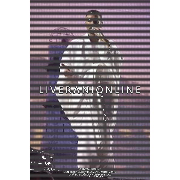 Roma 13 Novembre 2025 Marco Mengoni live al Palazzo dello Sport di Roma durante il suo ‘Live in Europe 2025’ Tour Nella Foto: Marco Mengoni Foto Credit: Andrea Bracaglia- AGENZIA ALDO LIVERANI SAS