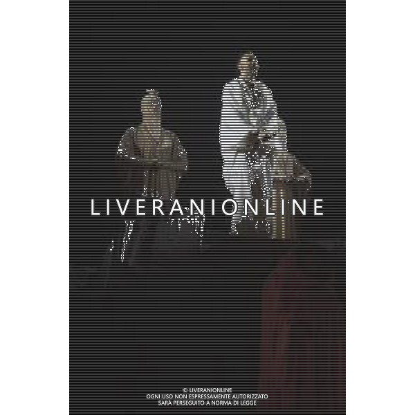 Roma 13 Novembre 2025 Marco Mengoni live al Palazzo dello Sport di Roma durante il suo ‘Live in Europe 2025’ Tour Nella Foto: Marco Mengoni Foto Credit: Andrea Bracaglia- AGENZIA ALDO LIVERANI SAS