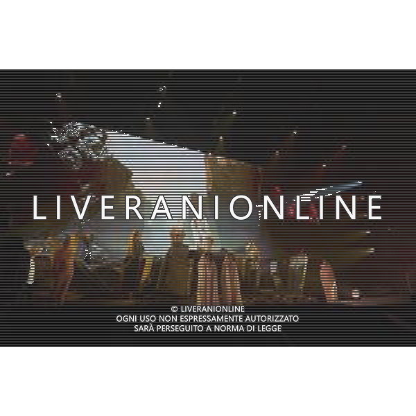 Roma 13 Novembre 2025 Marco Mengoni live al Palazzo dello Sport di Roma durante il suo ‘Live in Europe 2025’ Tour Nella Foto: Marco Mengoni Foto Credit: Andrea Bracaglia- AGENZIA ALDO LIVERANI SAS