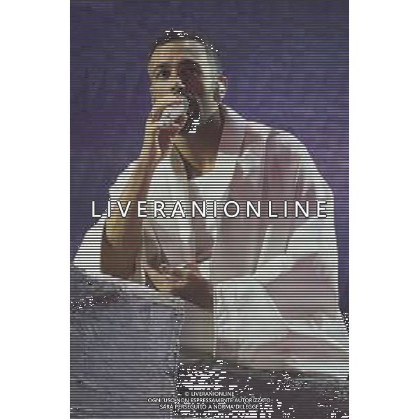 Roma 13 Novembre 2025 Marco Mengoni live al Palazzo dello Sport di Roma durante il suo ‘Live in Europe 2025’ Tour Nella Foto: Marco Mengoni Foto Credit: Andrea Bracaglia- AGENZIA ALDO LIVERANI SAS